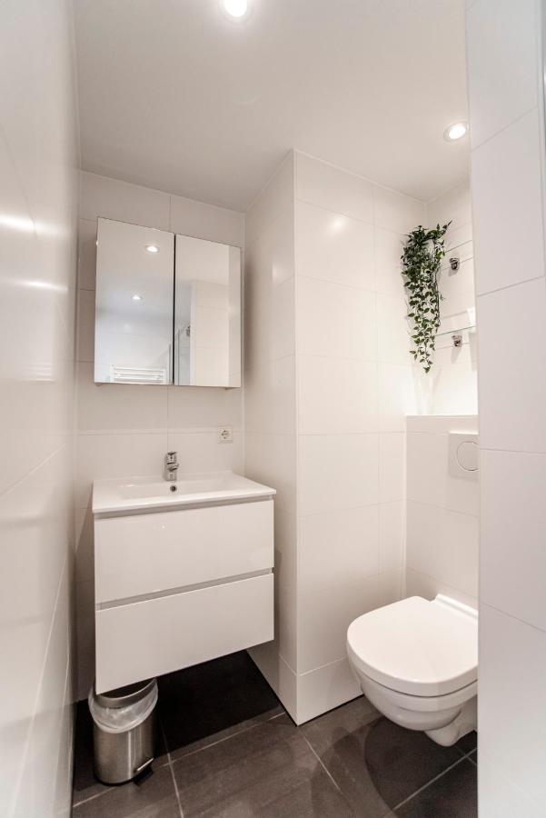 Happy Days Apartment - Luxurious - Free Parking On Own Property Zandvoort Bagian luar foto